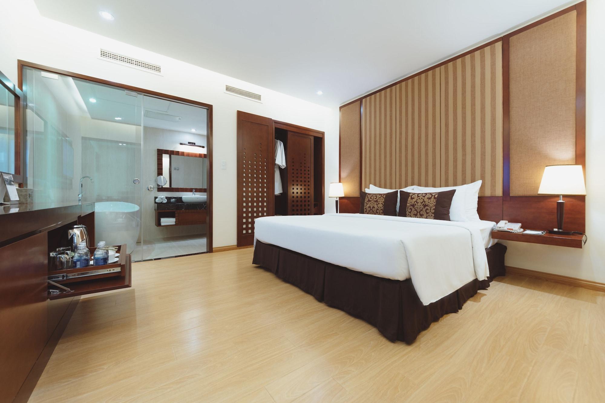 Paragon Saigon Hotel Ho Şi Min Exterior foto